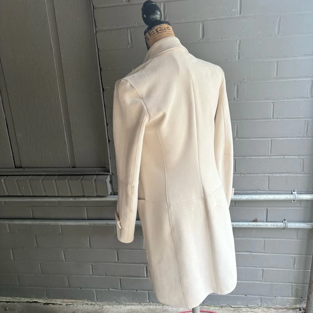 Elegant Cream Suede Women's Coat - Picture 2 of 5